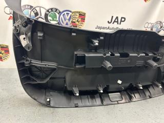 Обшивка двери багажника A1 2011