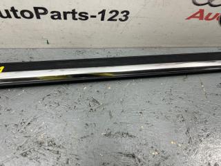 Молдинг стекла левый A5 24.07.2012