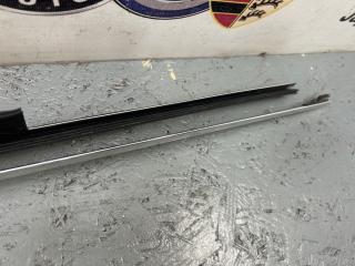 Молдинг стекла левый A5 24.07.2012