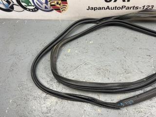 Уплотнение багажника A6 2012