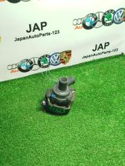 Насос водяной Audi A6 2014 контрактная Насос водяной Audi A6 2014