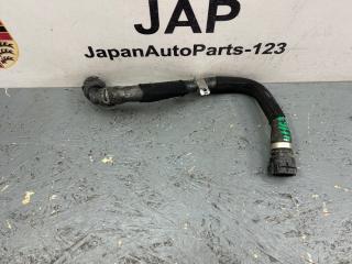 Патрубок радиатора Audi A4 2009 8K0121109AA контрактная