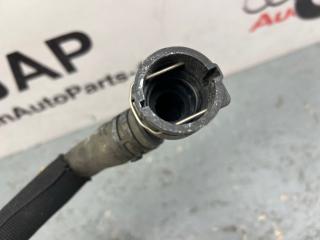 Патрубок радиатора A4 2009