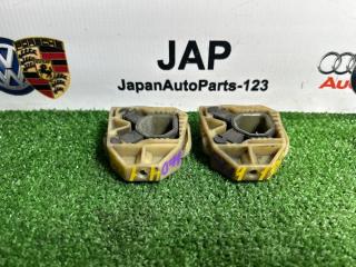 Запчасть кронштейн радиатора Audi TT 2010