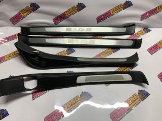 Накладки на пороги Subaru LEGACY контрактная Накладки на пороги Subaru LEGACY