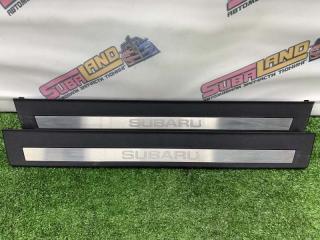 Накладки на пороги передние Subaru Legacy 2010 контрактная Накладки на пороги передние Subaru Legacy 2010