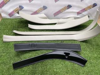 Накладки на пороги Subaru Outback 2012 контрактная Накладки на пороги Subaru Outback 2012