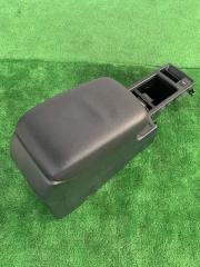 Подлокотник передний Impreza 2012 GP2 FB16