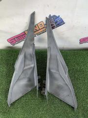 Уголок жабо Subaru Forester 2010