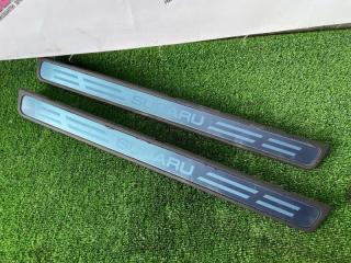 Накладки на пороги передние Subaru Impreza 2009 контрактная Накладки на пороги передние Subaru Impreza 2009