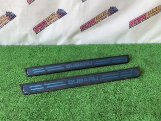 Накладки на пороги передние Subaru Impreza 2009 контрактная Накладки на пороги передние Subaru Impreza 2009