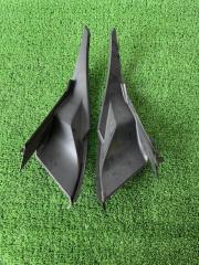 Уголок жабо Subaru Forester 2010