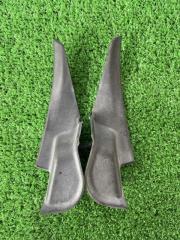 Уголок жабо Subaru Legacy 2005