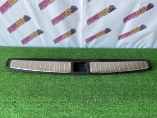 Накладка замка багажника задняя Subaru Outback 2005