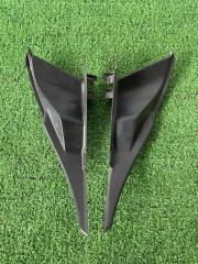 Уголок жабо Subaru Forester 2010