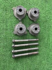 Проставки подрамника задние Subaru Outback 2010