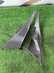 Уголок жабо Subaru Forester 2008