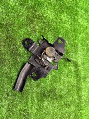 Замок капота Subaru Legacy 2010