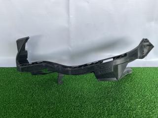 Крепление бампера левое Subaru Impreza 2015