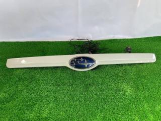 Накладка 5-й двери Subaru Impreza 2015