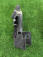 Запчасть форсунка омывателя левая Subaru Legacy 2011