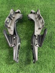 Петли капота Subaru Forester 2020