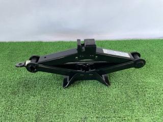 Домкрат Subaru Lancaster 2001