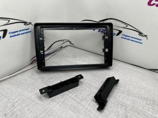 Запчасть переходная рамка магнитолы Volkswagen Touareg 2003-2010