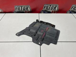 Запчасть защита двигателя левая NISSAN FUGA 2005