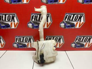 Фото запчасти бачок стеклоомывателя FORD FESTIVA 1999 контрактная запчасть Запчасть бачок стеклоомывателя FORD FESTIVA 1999