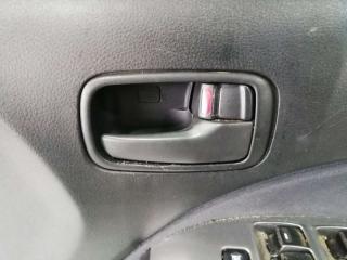 Запчасть ручка внутренняя передняя правая Mitsubishi Outlander 2006