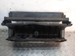 Запчасть воздухозаборник Land Rover Discovery 2007