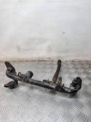 Трубка охлаждающей жидкости металлическая Volkswagen Passat 2001