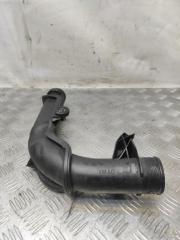 Запчасть патрубок интеркулера Skoda SuperB 2012