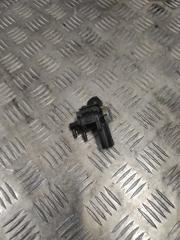 Запчасть клапан воздушный Skoda Octavia 2006