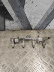 Фото запчасти топливная рампа Ford Focus 2003 контрактная запчасть Запчасть топливная рампа Ford Focus 2003