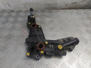 Фото запчасти кронштейн масляного фильтра Toyota Avensis 2014 Б/У запчасть Запчасть кронштейн масляного фильтра Toyota Avensis 2014