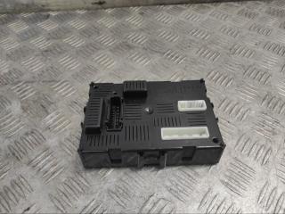 Блок комфорта Nissan Tiida 2009