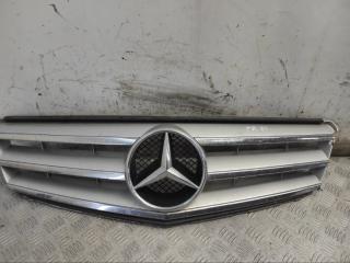 Решетка радиатора Mercedes-Benz C-Class 2010