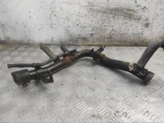 Фото запчасти трубка охлаждающей жидкости металлическая Chrysler Voyager 2004 Б/У запчасть Запчасть трубка охлаждающей жидкости металлическая Chrysler Voyager 2004