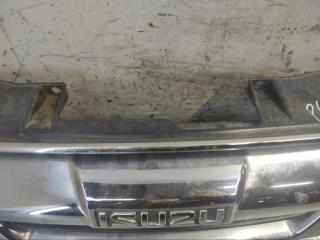 Фото запчасти решетка радиатора Isuzu D-Max 2011 Б/У запчасть Запчасть решетка радиатора Isuzu D-Max 2011