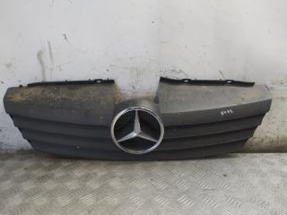 Запчасть решетка радиатора Mercedes-Benz Vaneo 2004