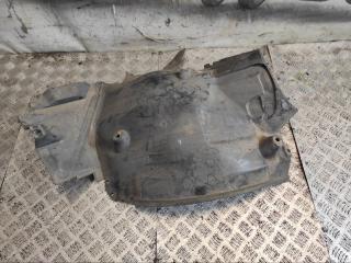 Защита арок передняя правая (подкрылок) Mercedes-Benz C-Class 2010