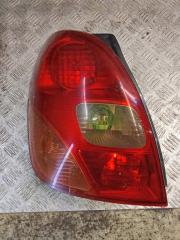 Запчасть фонарь задний левый Toyota Corolla Verso 2004