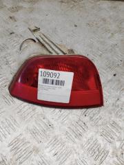 Запчасть фонарь противотуманный правый Ford focus 2006