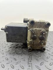 Блок ABS Audi 80 1993 Б/У Блок ABS Audi 80 1993