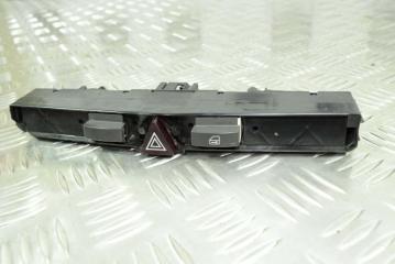 Запчасть кнопка аварийной сигнализации Opel Zafira B 2010