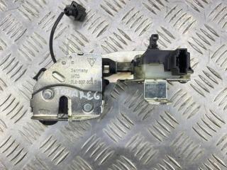 Запчасть замок стекла багажника Volkswagen Touareg 2008