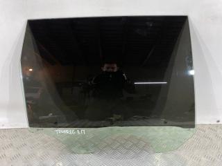 Запчасть стекло двери заднее правое Volkswagen Touareg 2008