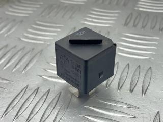 Запчасть реле 61366901469 BMW 5 2012